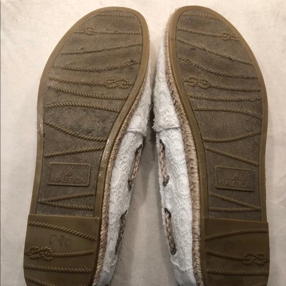 Nautica eyelet espadrilles - Picture 2 of 9